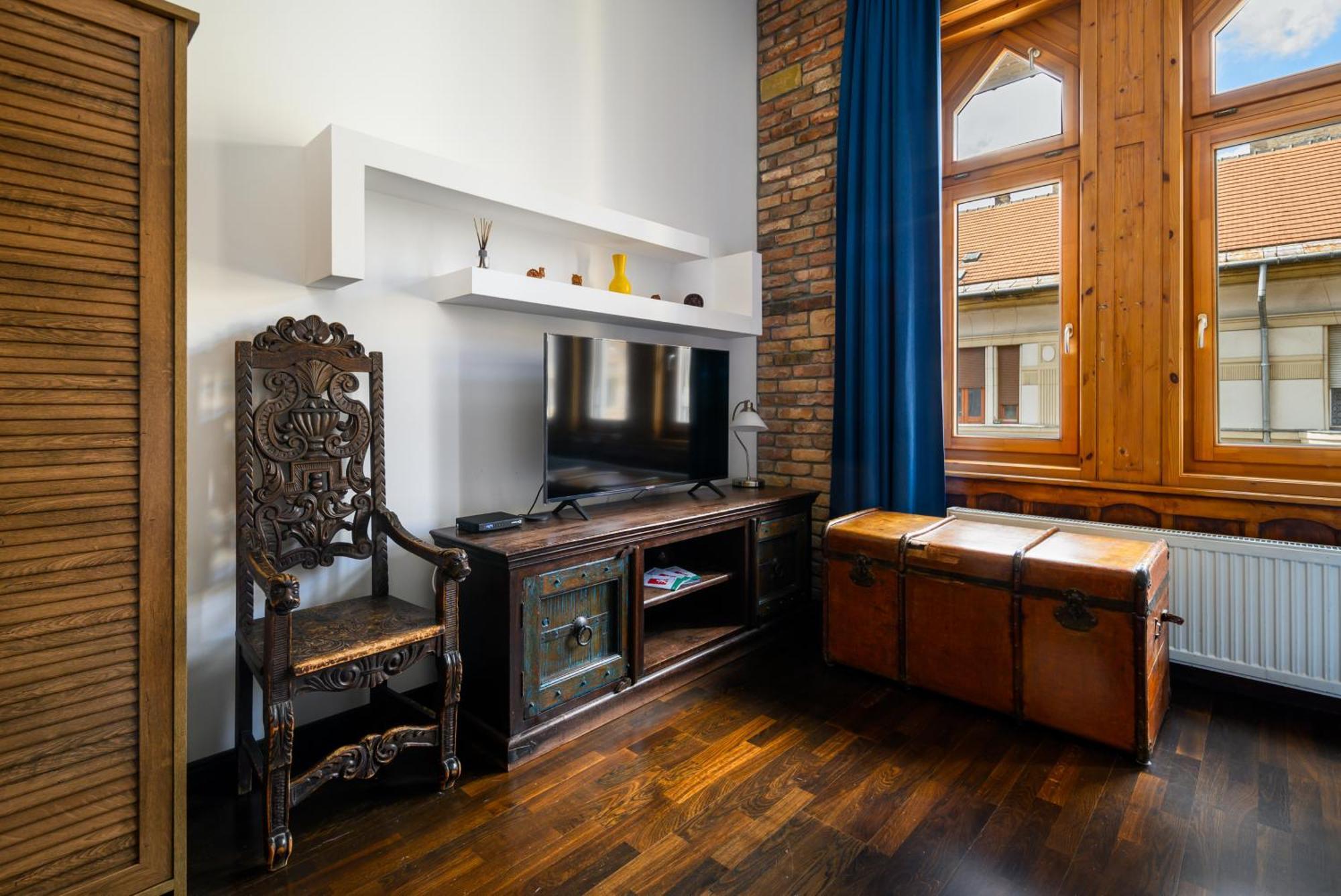 Rustic Downtown 106 M2 Boedapest